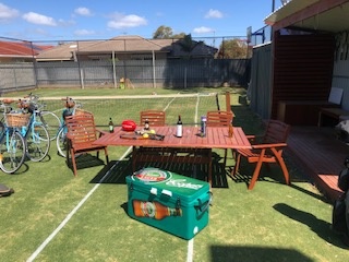 Table-and-Esky - Your beverages will be kept cool, we also have a built in Gas BBQ and fridge in the outdoor Alfresco area